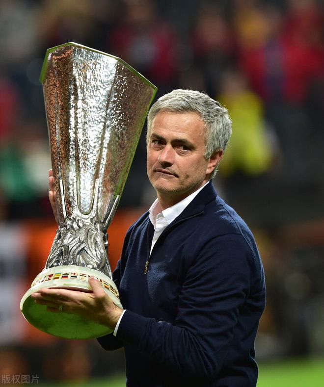 风云突变塞维利亚加时末段迎来里程碑，欧冠版图或变，引发热议，身体对抗强度拉满的简单介绍