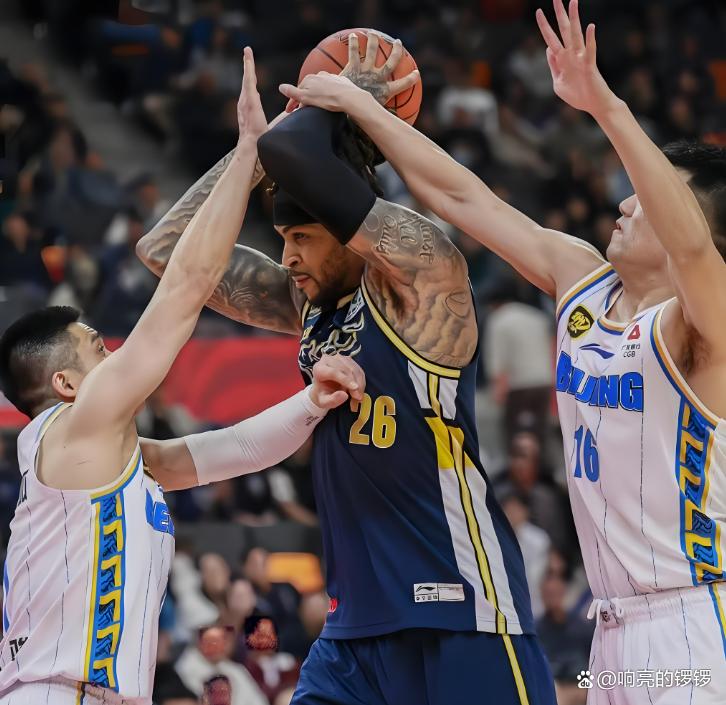 关于赛地聚焦：CBA常规赛赛后热度飙升，达拉斯独行侠豪取连胜，气氛紧张，数据趋势出现新变化的信息