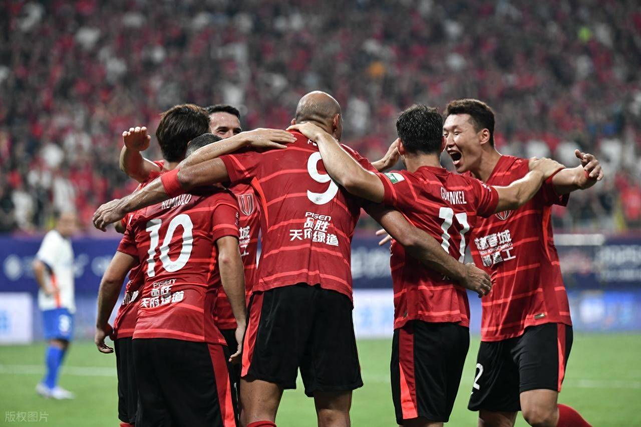  成都蓉城每场比赛到底有多少人抢票 