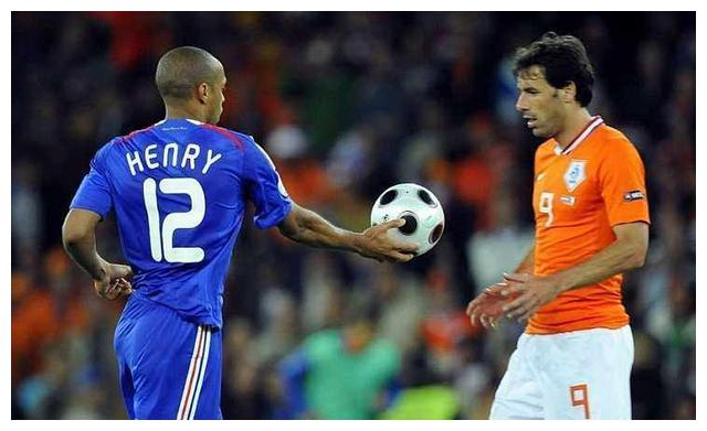  欧冠ac米兰vs费耶诺德 